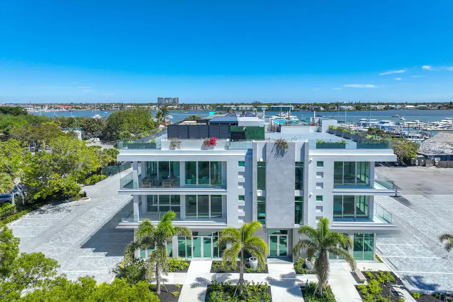 1165 8th Street S #201, Naples, FL 34102 - Image #3