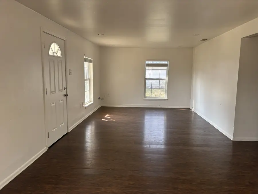 102 W Elm Street, Edgewood, TX 75117 - #2