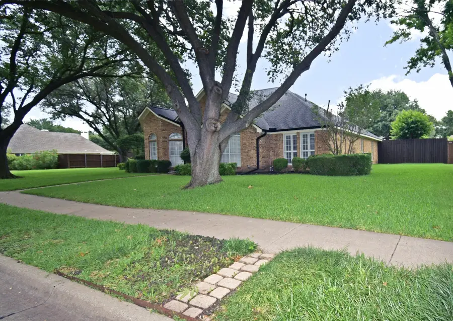 2902 Live Oak Dr, Rowlett, TX 75088 - #3