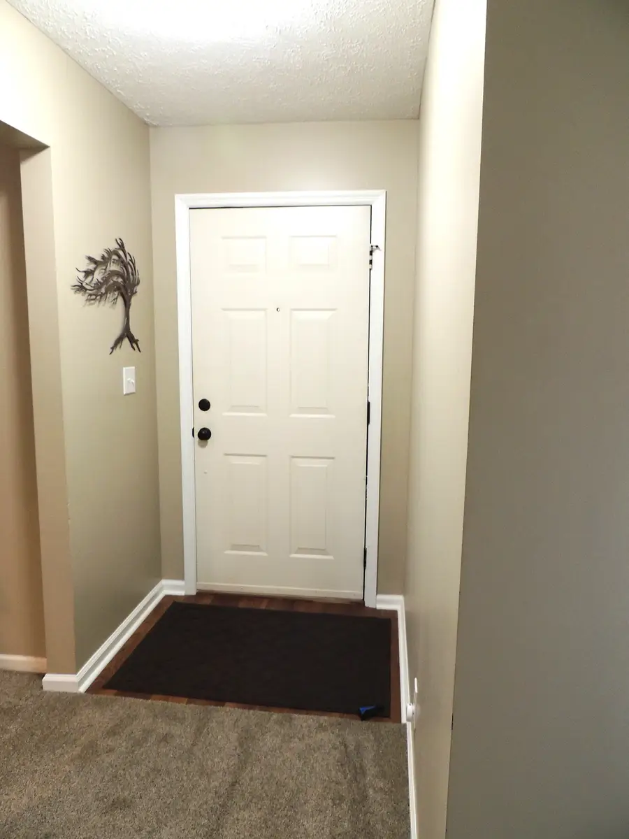 370 Garden Point Drive, Frankfort, KY 40601 - #3