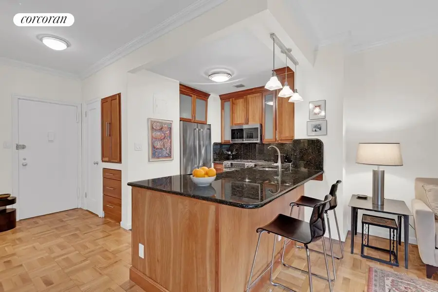 360 E 72nd Street #B811, Manhattan, NY 10021 - #2