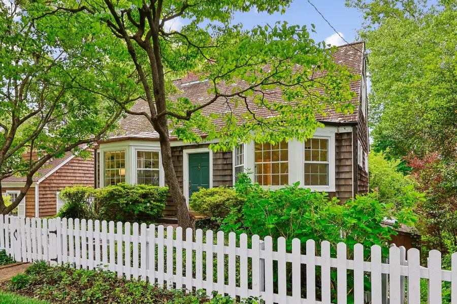 4926 Nw Albemarle St Nw, Washington, DC 20016 - #2
