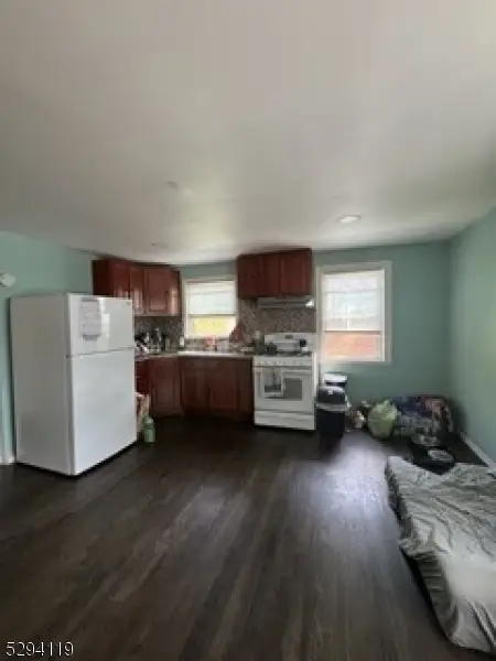 619 Cora Pl #B, Rahway, NJ 07065-3726 - #2