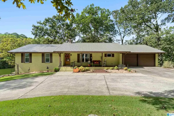 732 RIVER BEND CIRCLE, Talladega, AL 35160