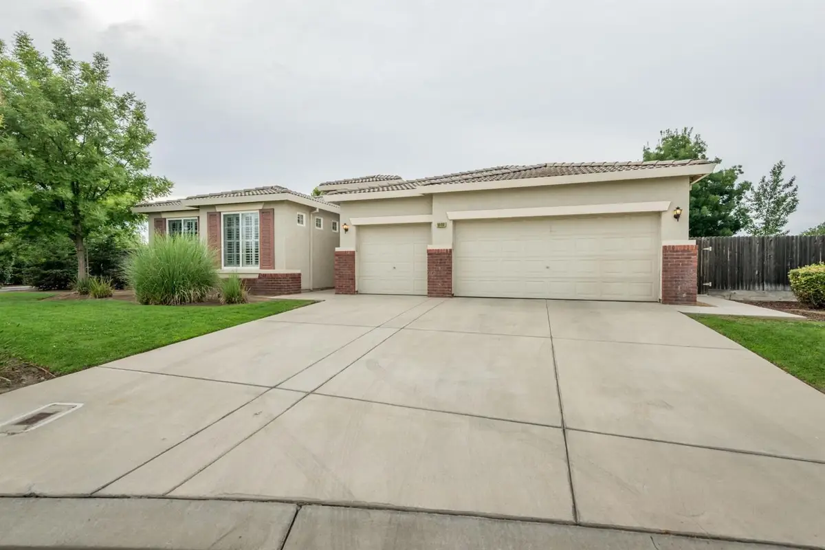 9600 Heatherhurst Drive, Chowchilla, CA 93610 - #1