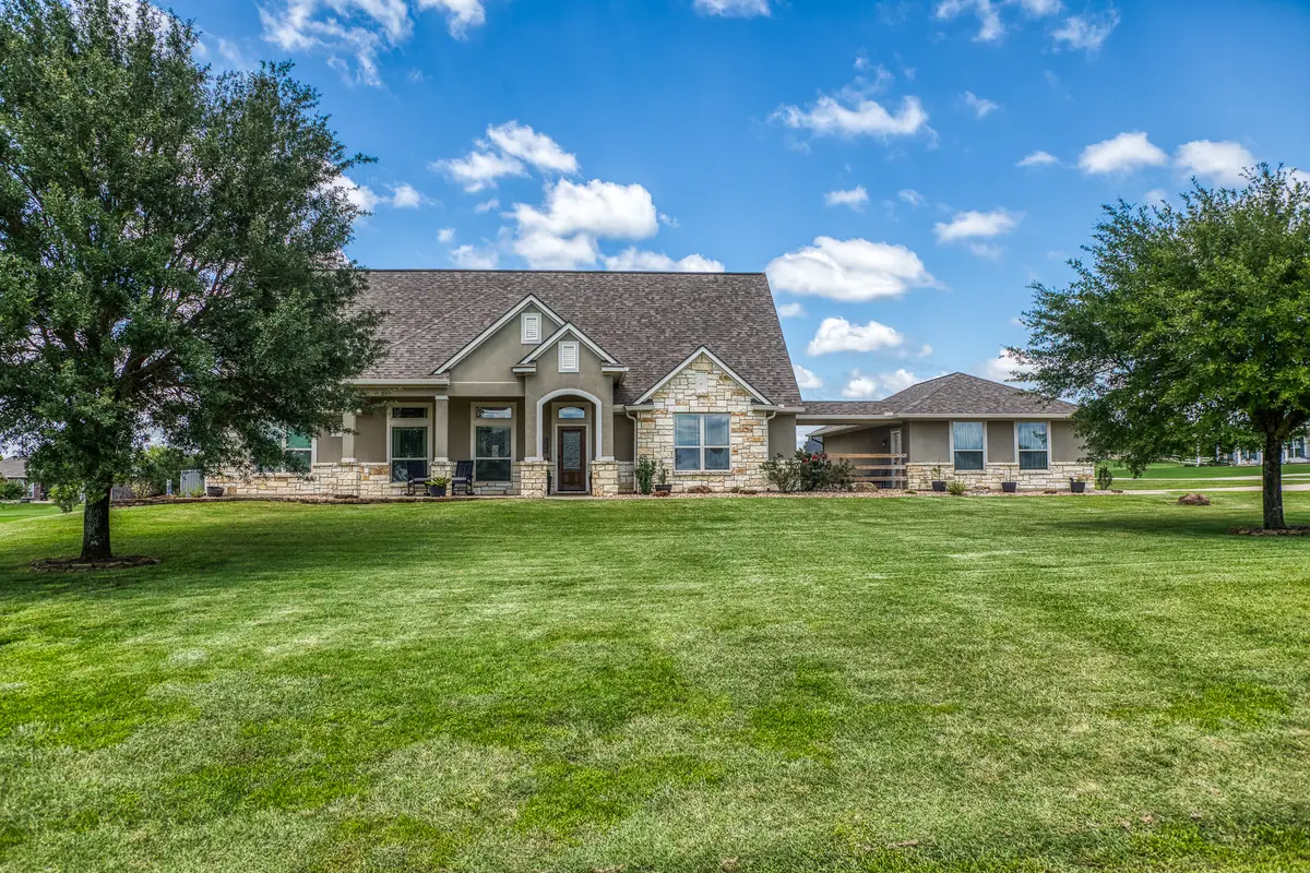 586 Ruby Drive, Bellville, TX 77418 - #1