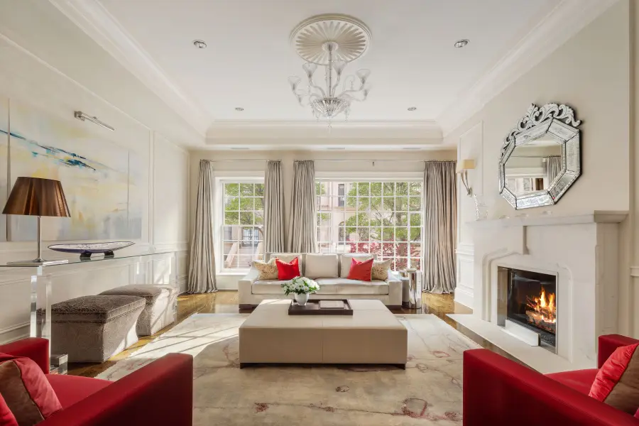 17 E 93rd Street, New York, NY 10128 - #2