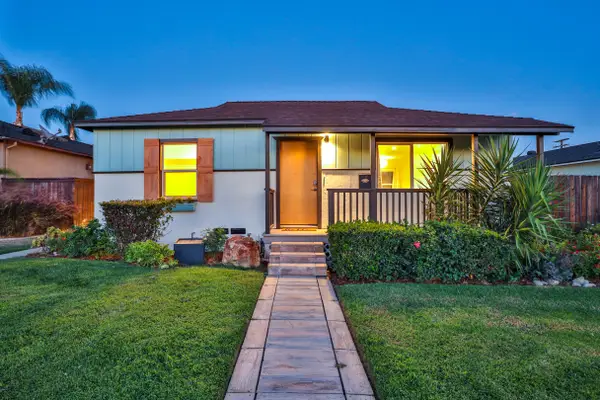 664 N 8th Avenue, Upland, CA 91786