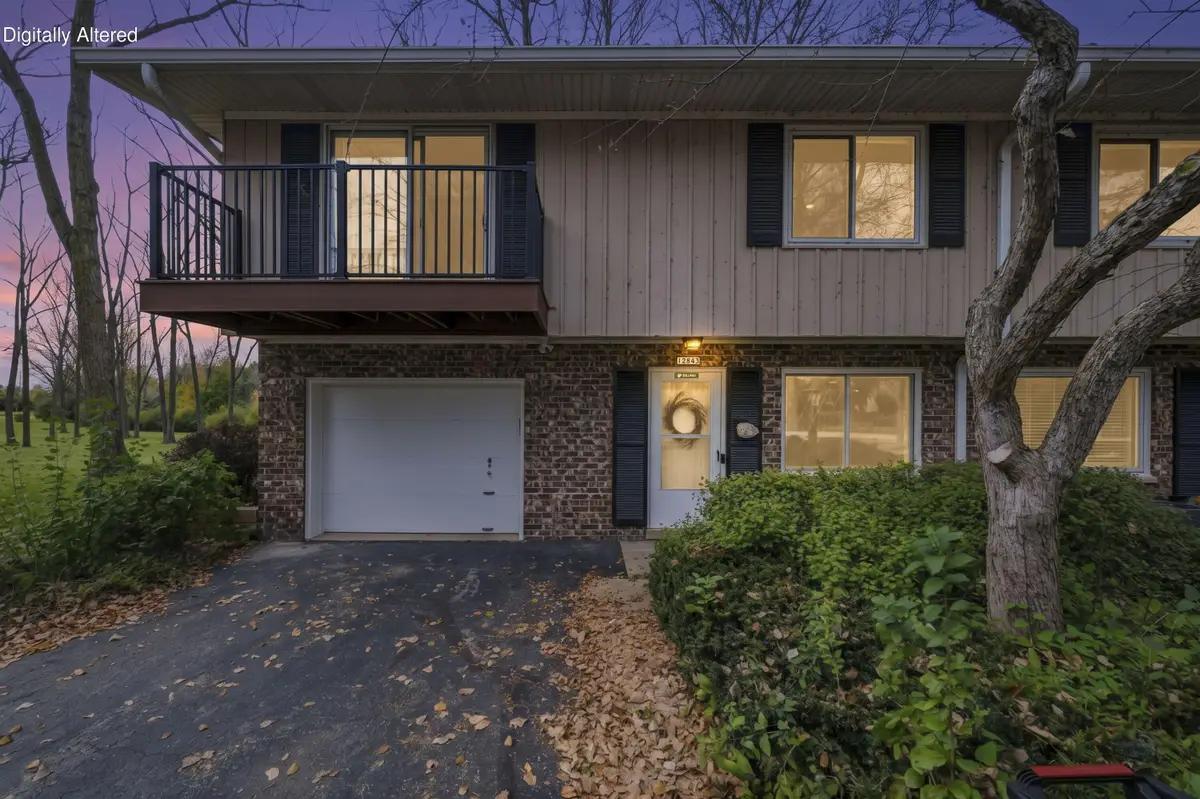 12843 N Colony Dr, Mequon, WI 53097 - #1