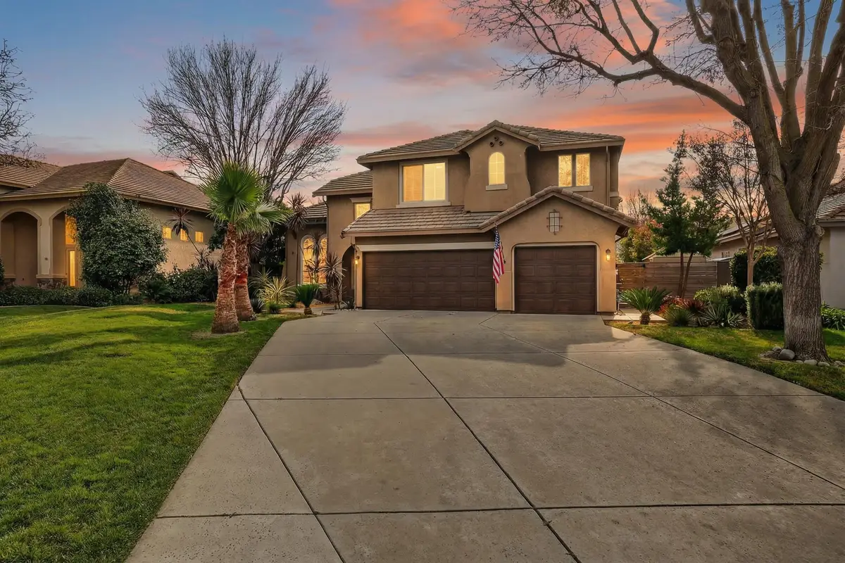 701 Rolling Green Drive, West Sacramento, CA 95605 - #1