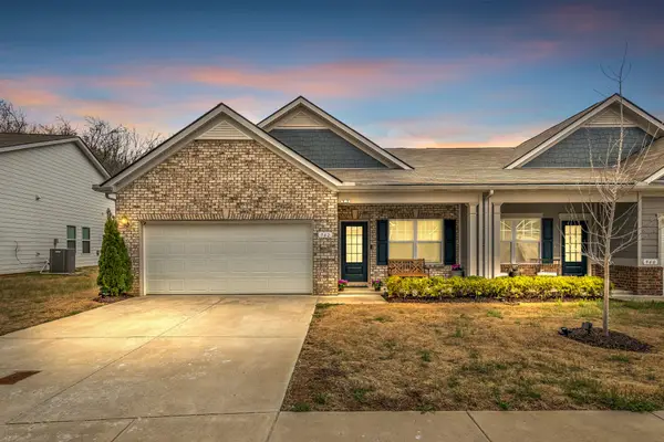 942 Millstream Dr N, Nashville, TN 37218