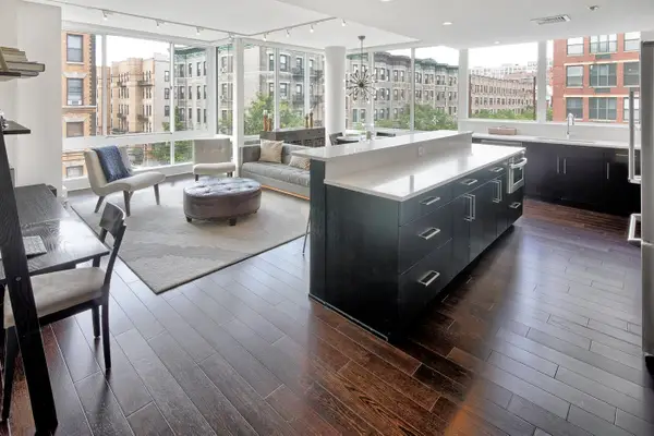 1100 Maxwell Lane 433, Hoboken, NJ 07030