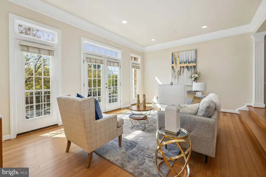 1813 Dawson Street, Vienna, VA 22182 - #3