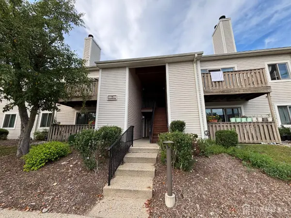 -215 Aspen Drive, Plainsboro, NJ 08536