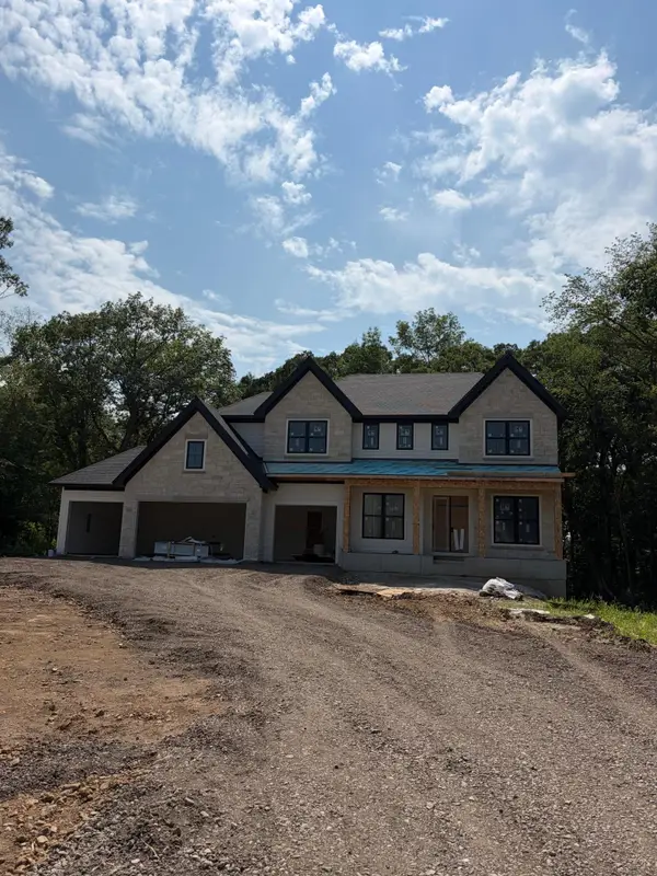 10380 Mallard Drive, Victoria, MN 55318