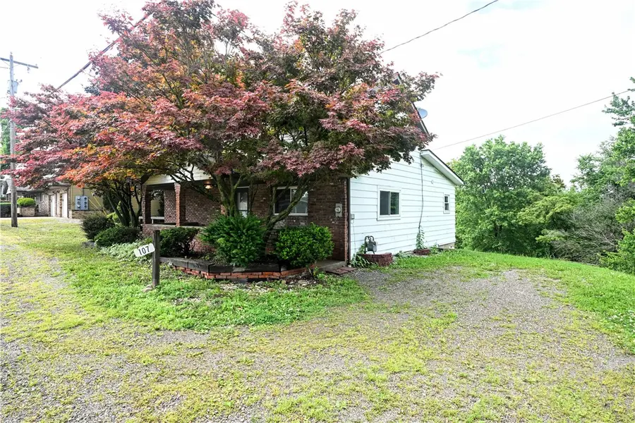 107 Steubenville Pike, Burgettstown, PA 15021 - #3