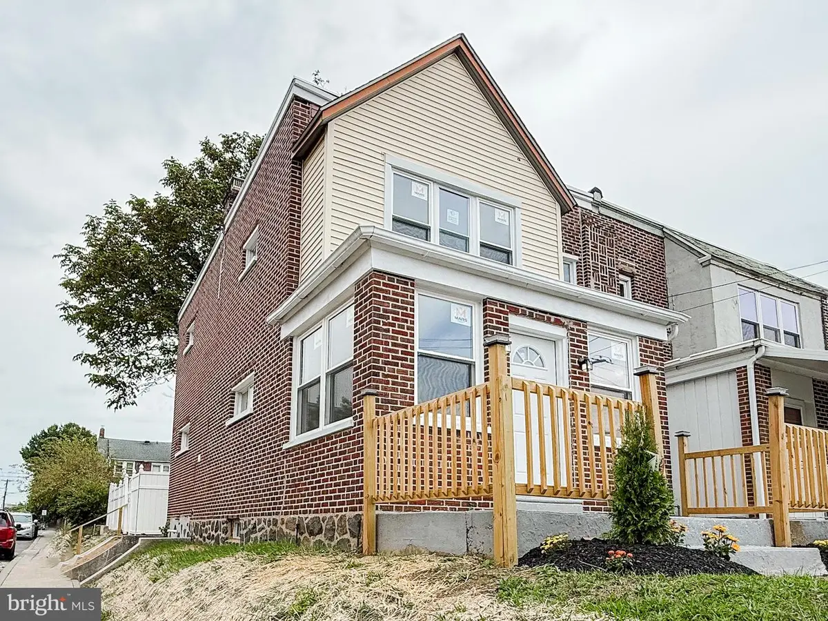 16 W 38th St, Wilmington, DE 19802 - #1