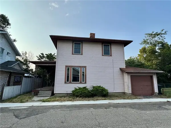 814 Grandview Avenue, Coshocton, OH 43812