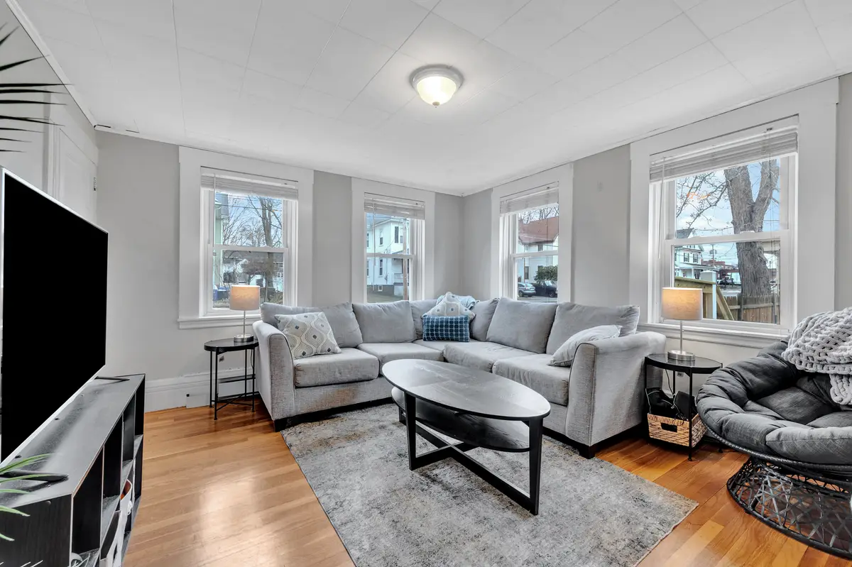 24 W Water St, Wakefield, MA 01880 - #1