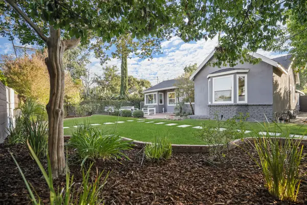 11700 Huston Street, Valley Village, CA 91607