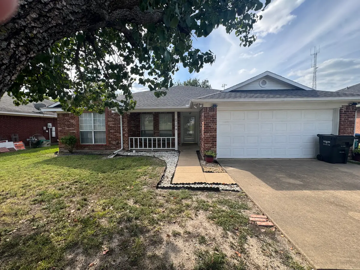 6918 Sayle St, Greenville, TX 75402 - #1