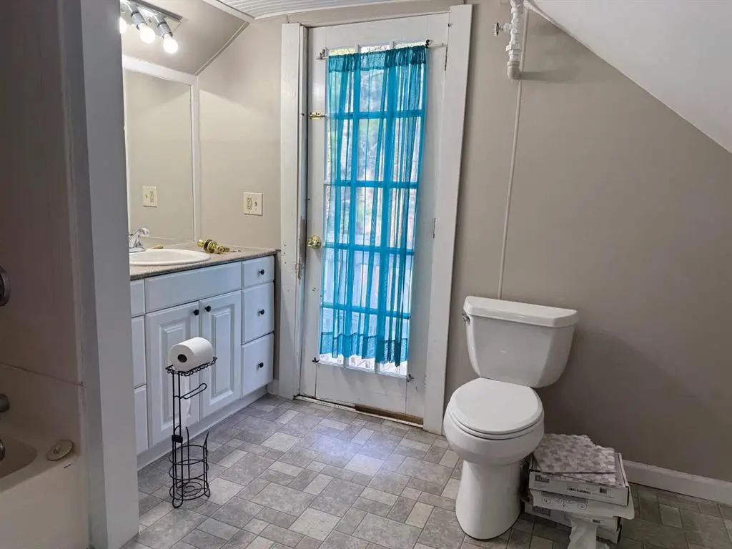 4 Commerce #2, Hill, NH 03243 - #1