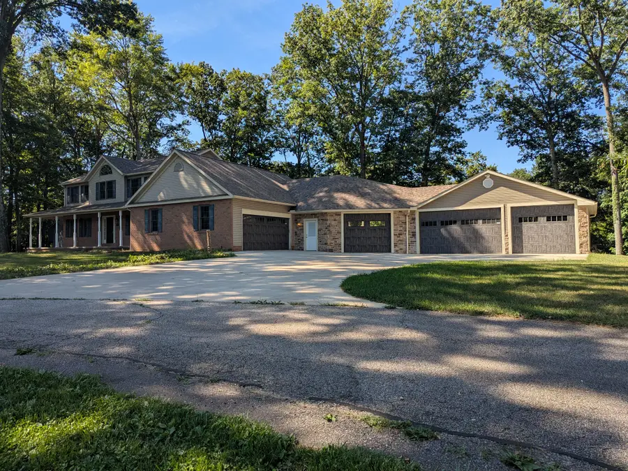 2575 Myersville Road, Uniontown, OH 44685 - Image #3