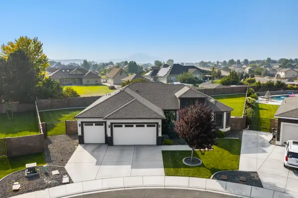 3529 Curtis Dr, West Richland, WA 99353