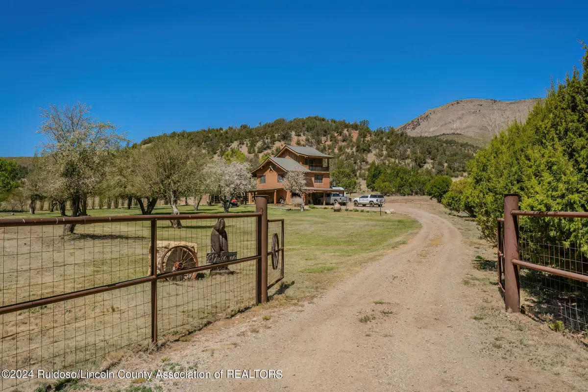 26573 Us Highway 70, Ruidoso Downs, NM 88346 - Image #1