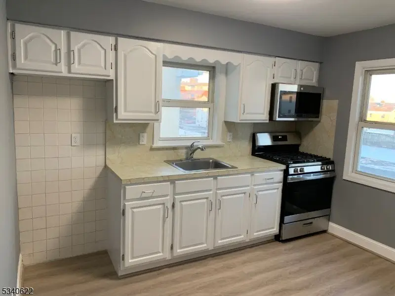 943 Jackson Ave #null, Elizabeth, NJ 07201-1806 - Image #2