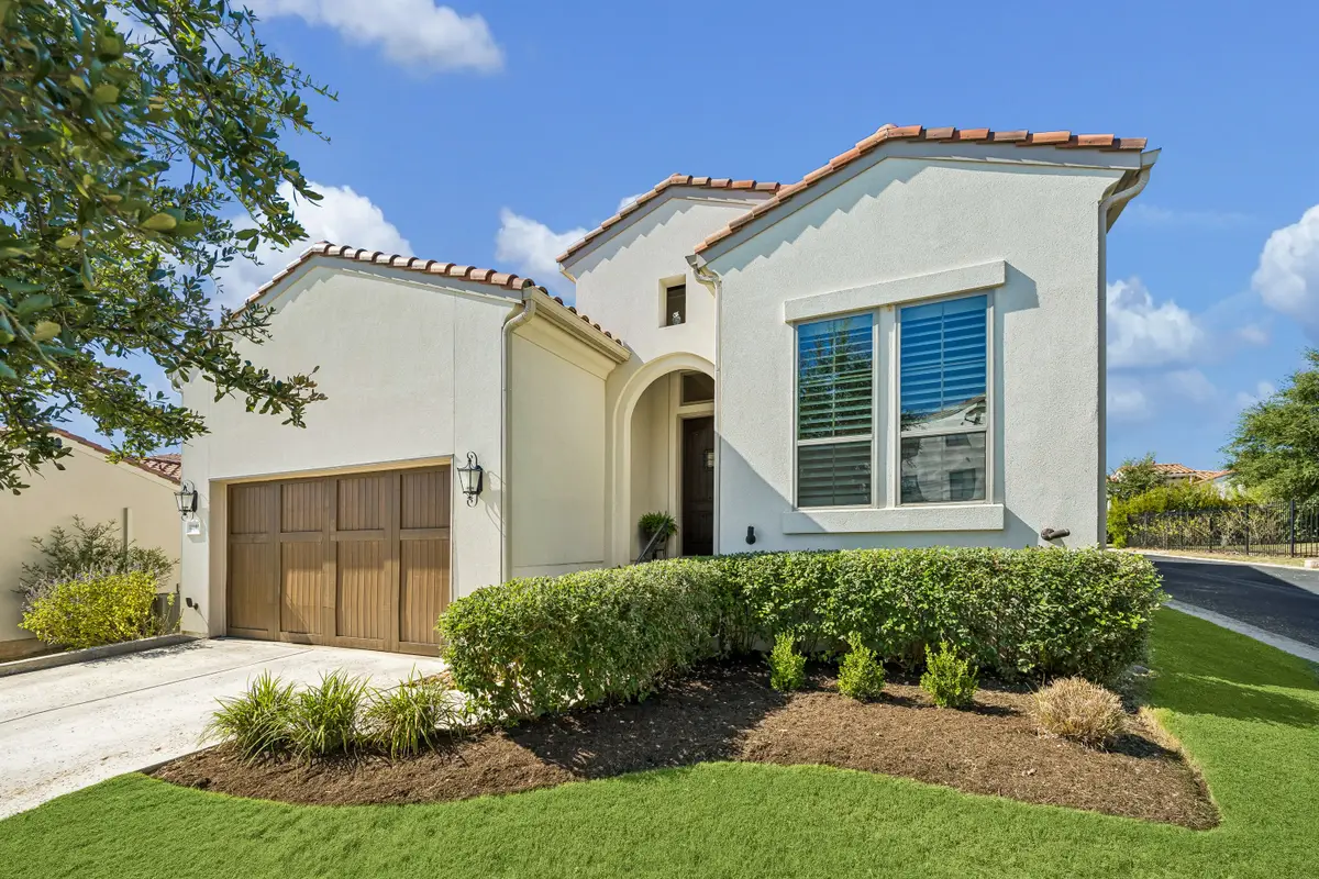 12105 Beautybrush Dr, Austin, TX 78738 - #1