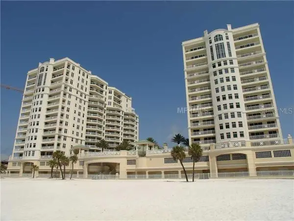 10 PAPAYA STREET #305, CLEARWATER BEACH, FL 33767