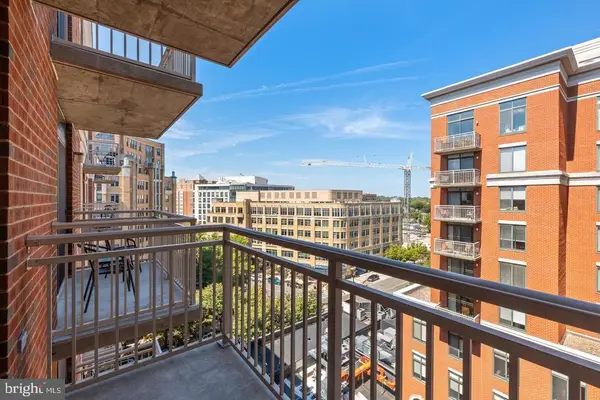 1205 N Garfield Street , 911, Arlington, VA 22201