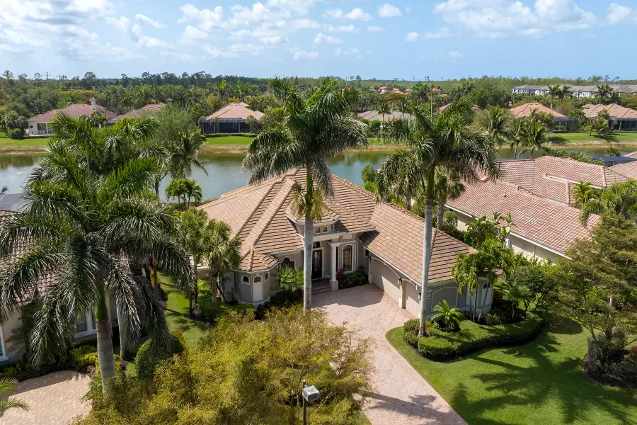 16540 Cellini Lane, Naples, FL 34110 - Image #2
