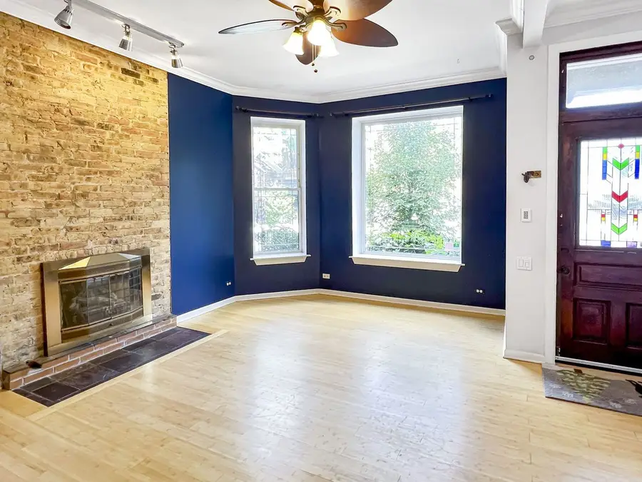 2649 W Evergreen Avenue #1, Chicago, IL 60622 - #3