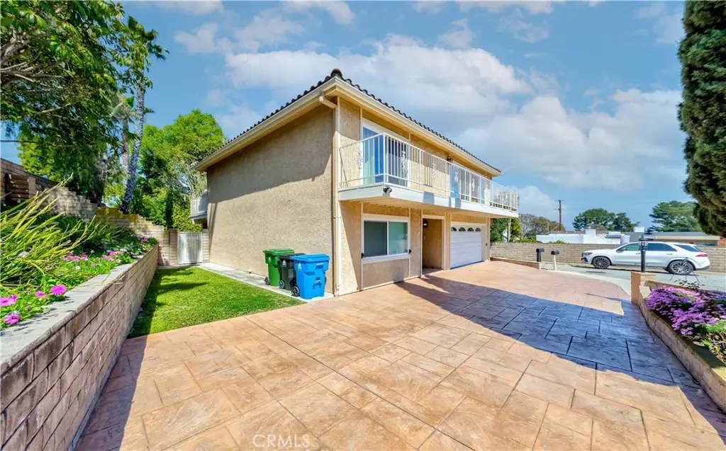 1516 W 5th Street, San Pedro, CA 90732 - Image #1