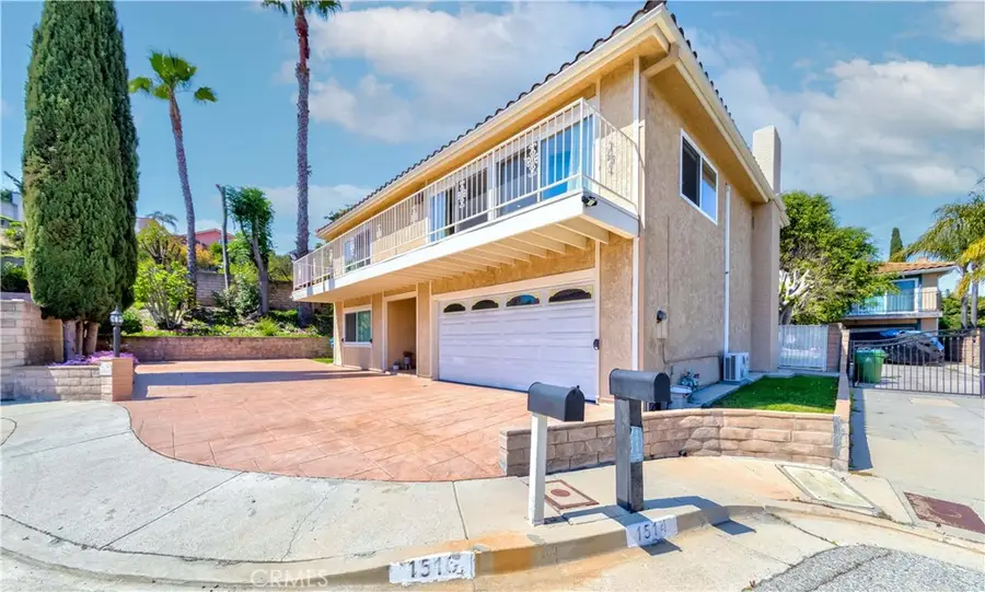 1516 W 5th Street, San Pedro, CA 90732 - Image #2