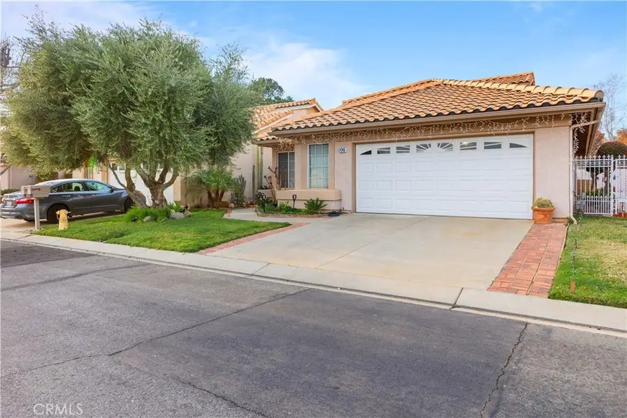 901 Oakland Hills Drive, Banning, CA 92220 - #2