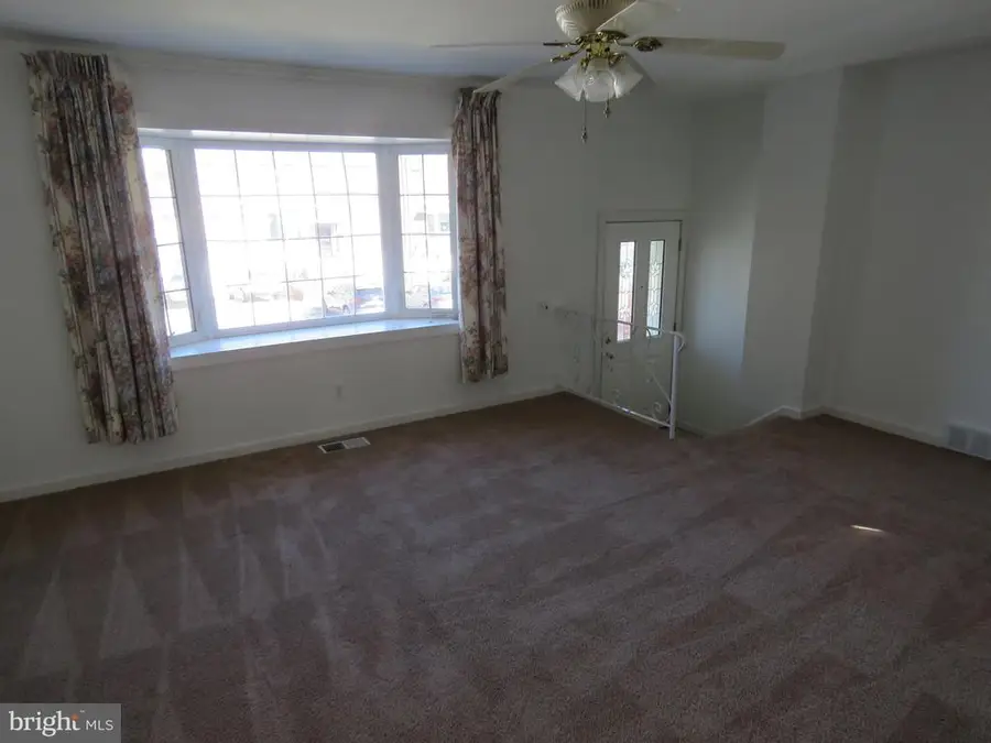 12839 Elnora Road, Philadelphia, PA 19154 - #2