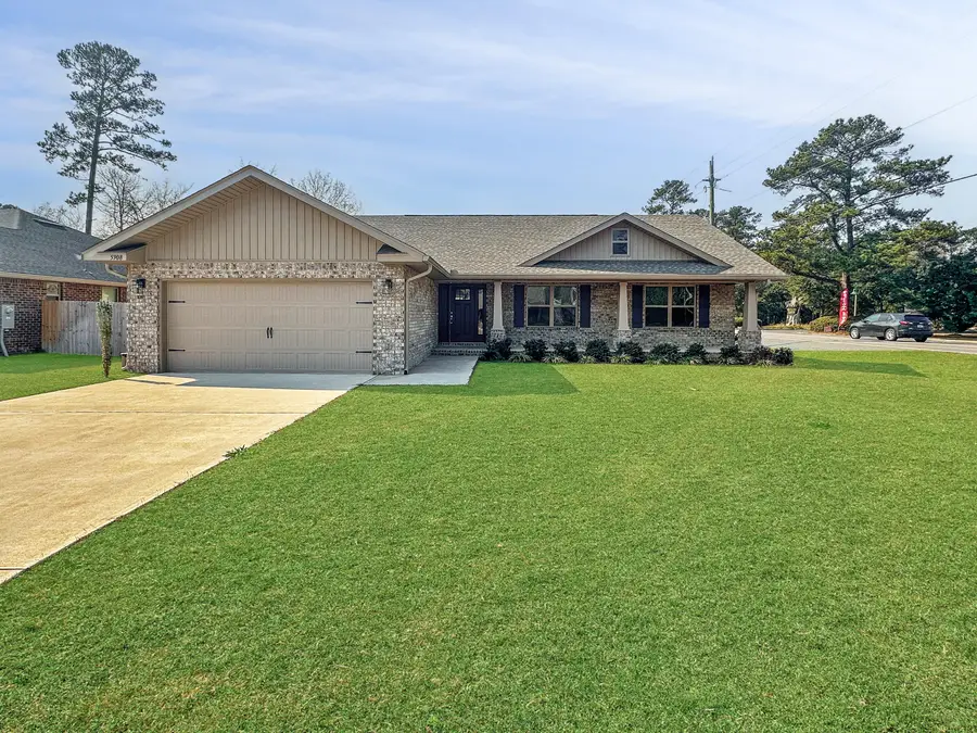 5908 Silvercrest Boulevard, Crestview, FL 32536 - #3