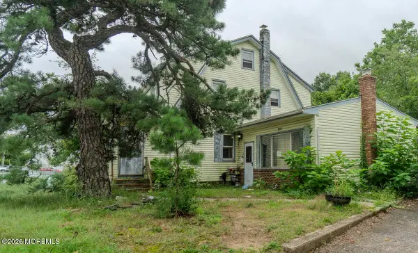 918 7th Street #ST, Union Beach, NJ 07735