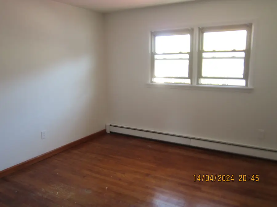 138 Haverhill Ave, Woodland Park, NJ 07424 - #3