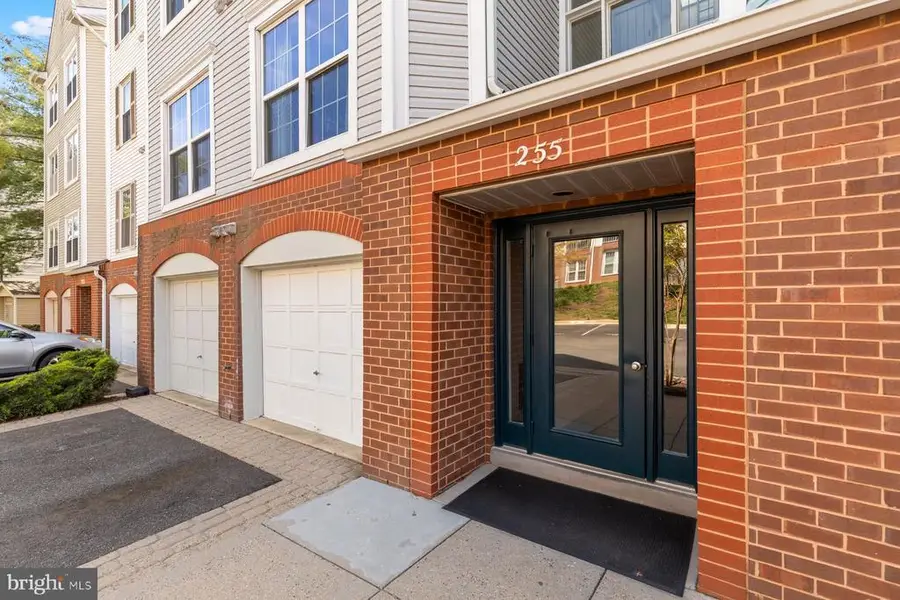 255 S Pickett Street S , 101, Alexandria, VA 22304 - #2