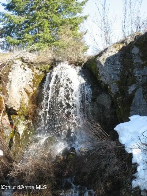 N Rimrock Road, Hayden, ID 83835