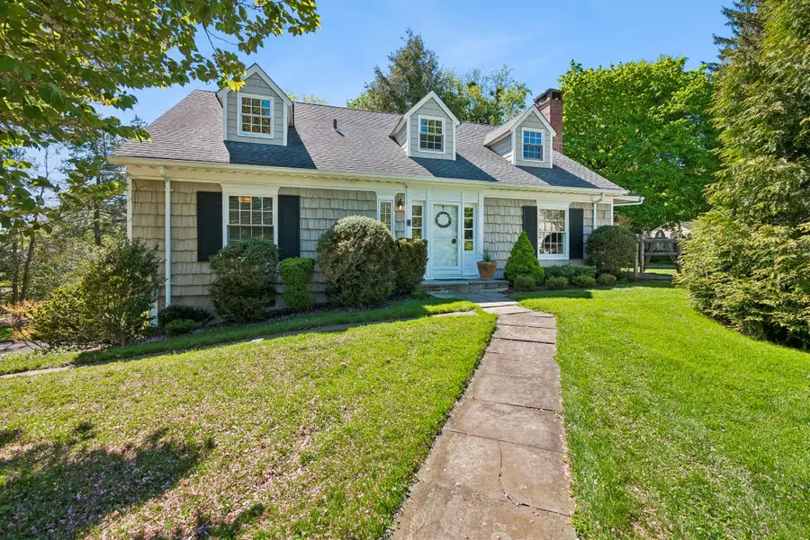 9 Overlook Terr, Millburn, NJ 07078 - #2