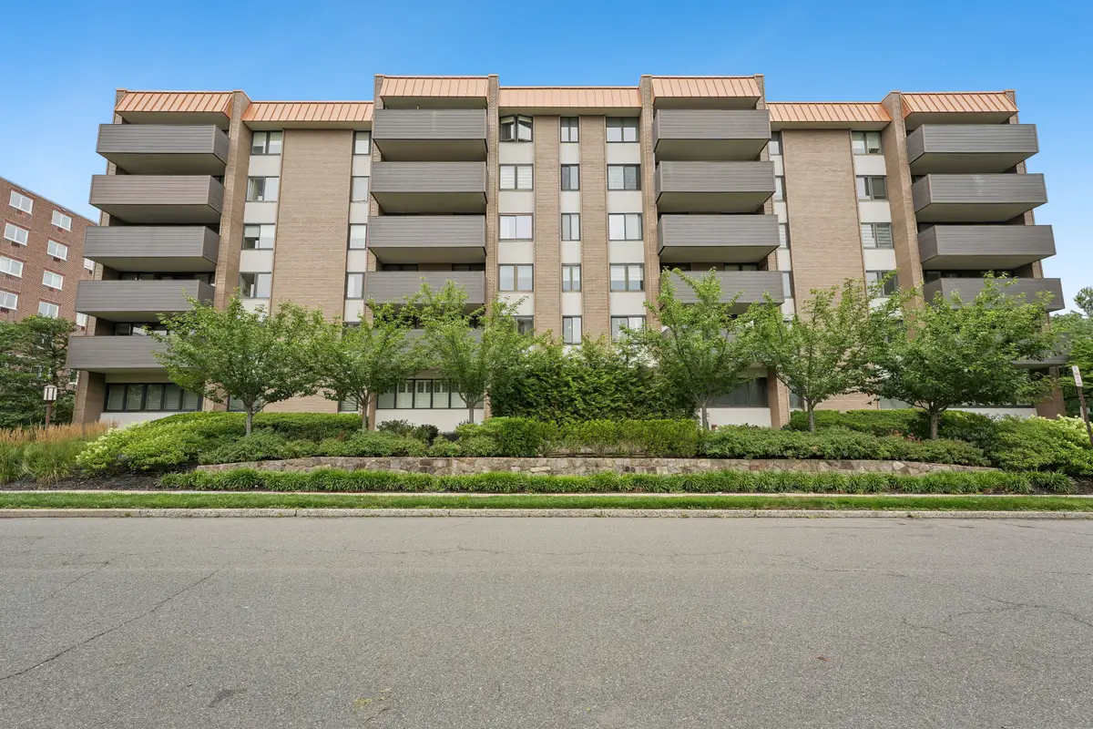 1 Euclid Ave #2E, Summit, NJ 07901 - #1