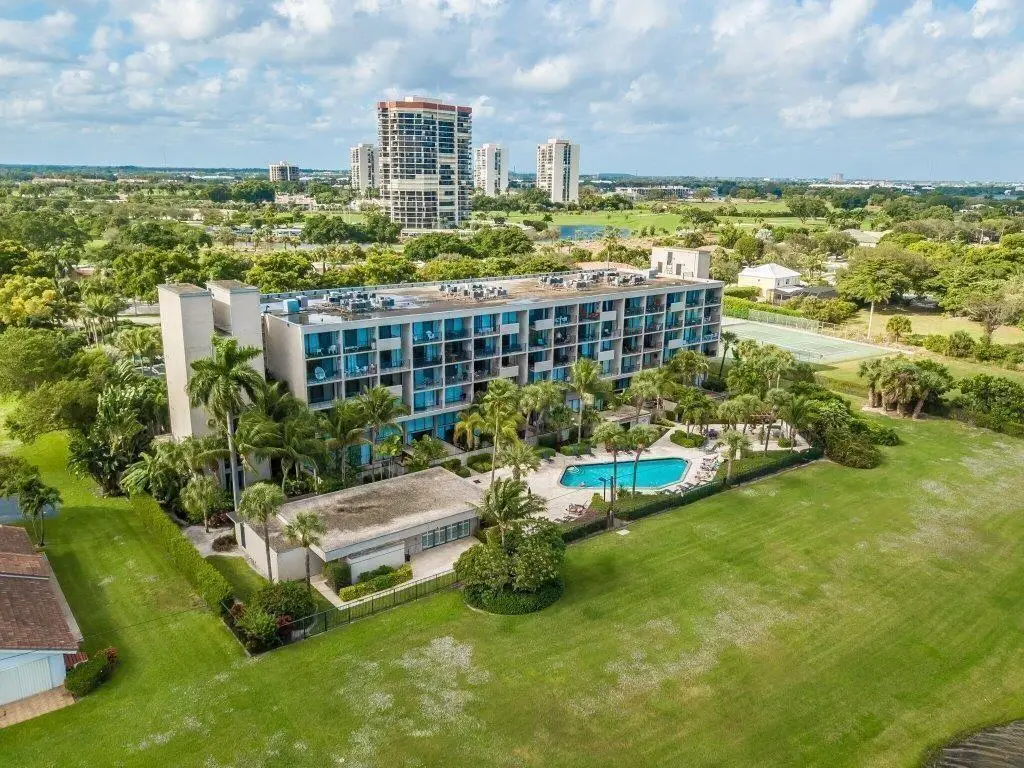 1830 Embassy Drive #613 #123, West Palm Beach, FL 33401 - #1
