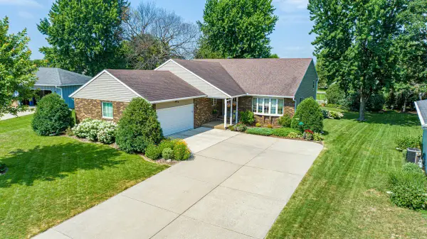 2170 Diablo Drive Se, Owatonna, MN 55060