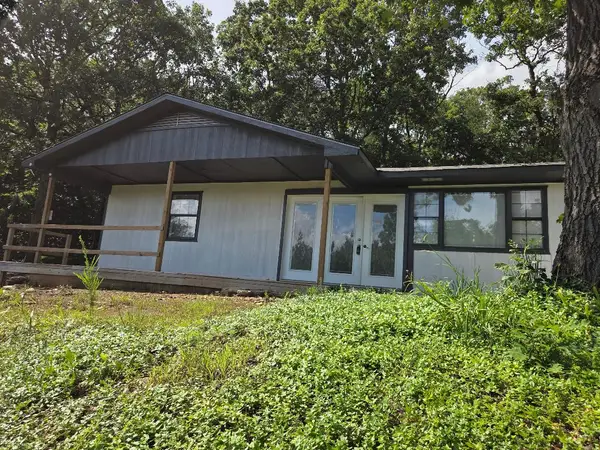 106 Mc 3063, Yellville, AR 72687