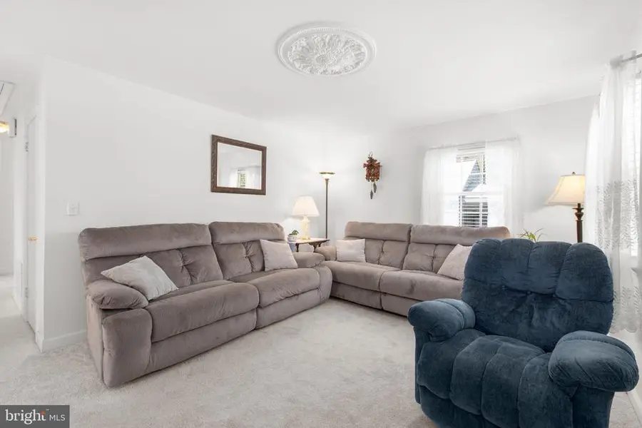 918 Northside Dr, Fredericksburg, VA 22405 - #2